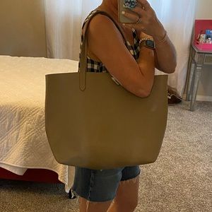 Cuyana structured tote